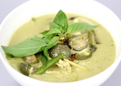 Spicy Thai Green Curry Chicken